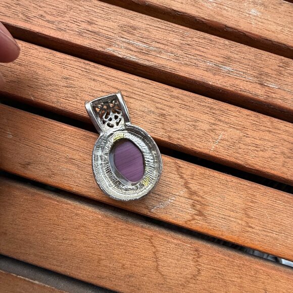 Labradorite Stone Pendant With Silver Filigree Design - Picture 3 of 3